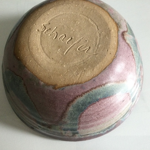Stoneware Pottery Bowl - Picture 11 of 12